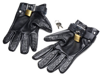 Locking Vampire Gloves - Image 2